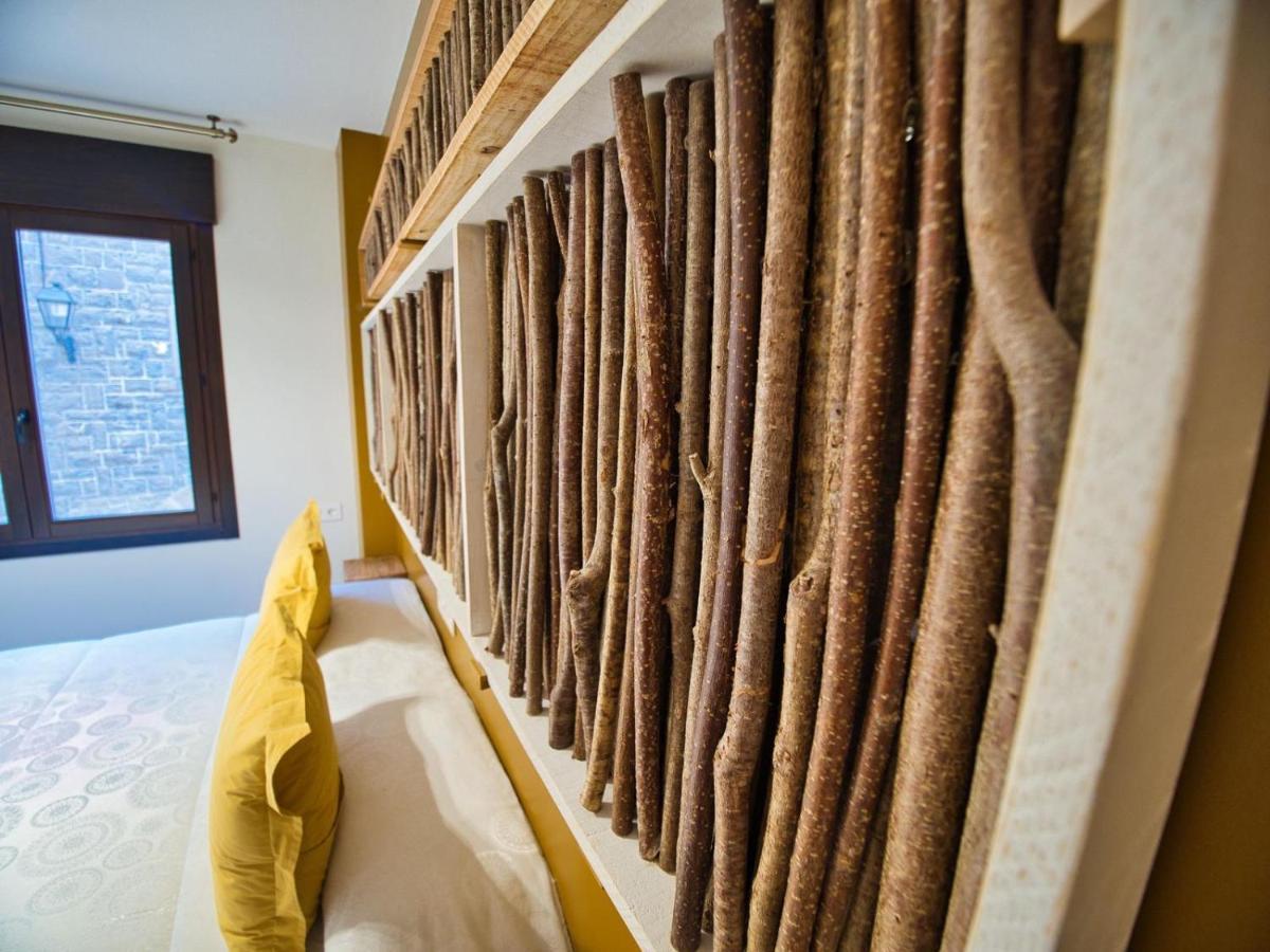 Apartamentos Valle De Ordesa-Torla Ngoại thất bức ảnh