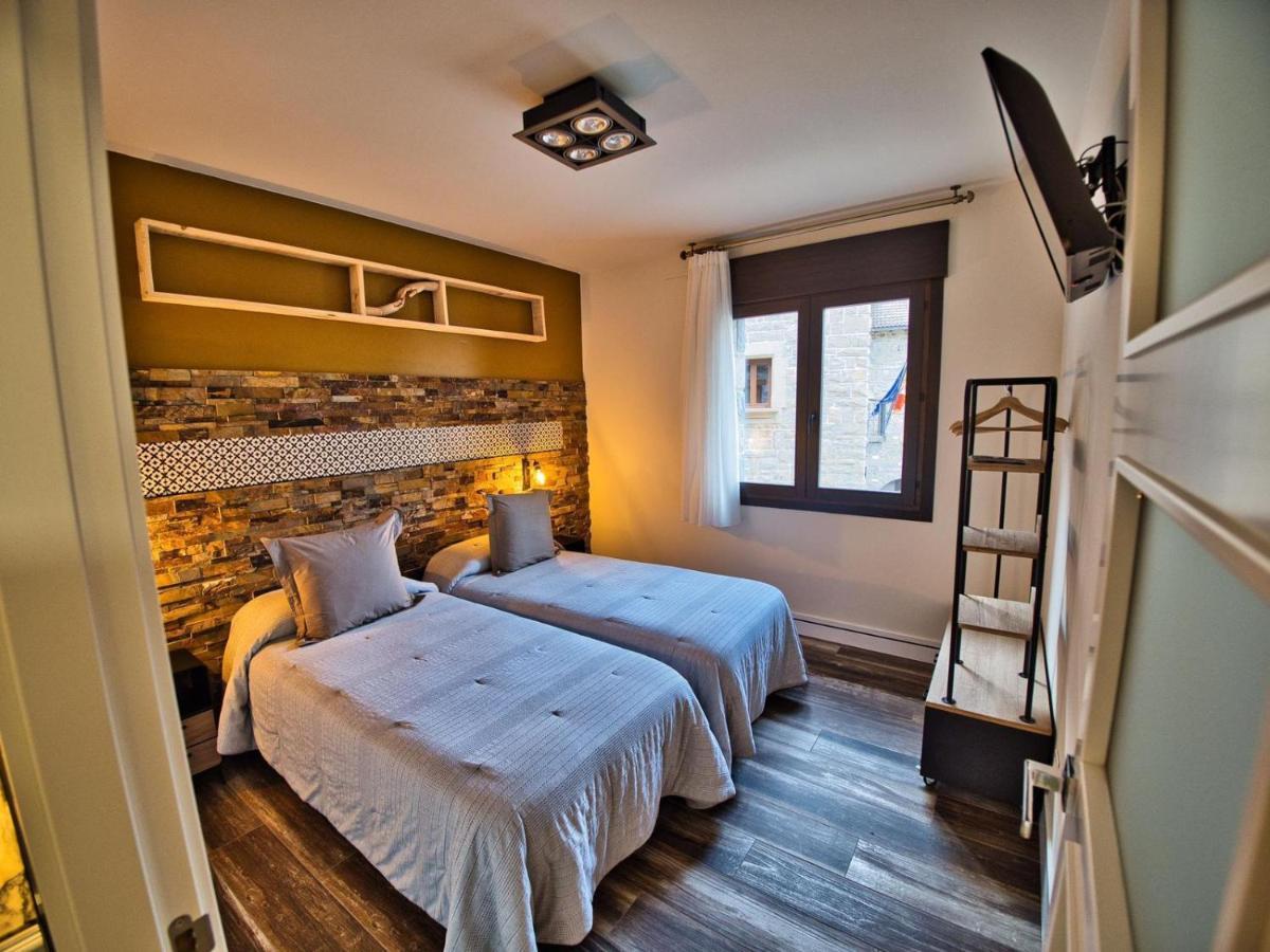 Apartamentos Valle De Ordesa-Torla Ngoại thất bức ảnh